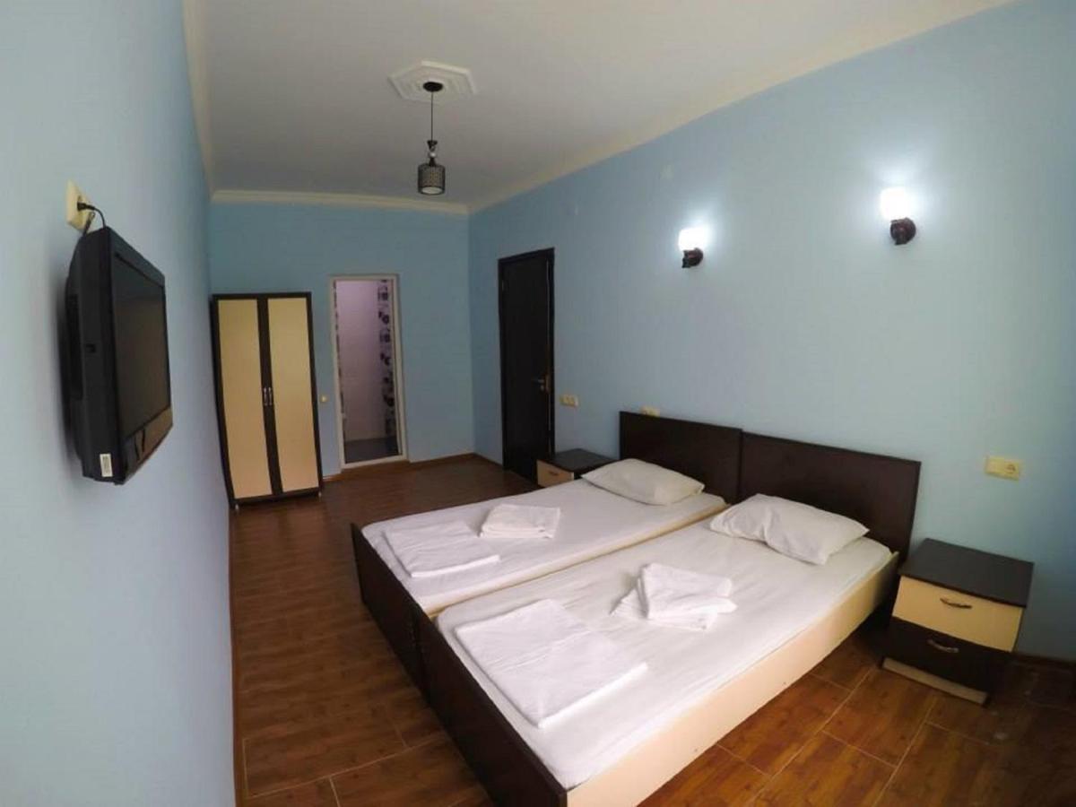 Hulus Hotel Makhinjauri Exterior foto